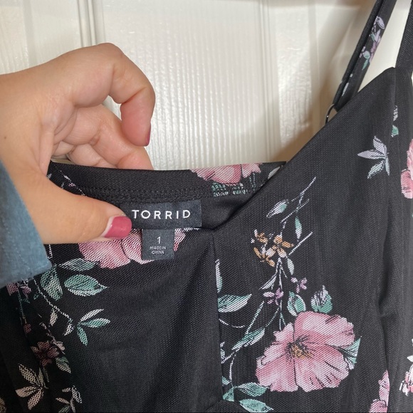Torrid Black Floral Mesh Midi Dress Size 1X - Picture 5 of 12